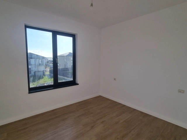 Apartament 4 camere - Valea Adanca