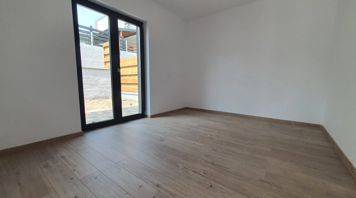 Oferta CUG casa 80 mp, 3 camere, de vanzare,  5 drumuri - Valea Adanca imagine 4