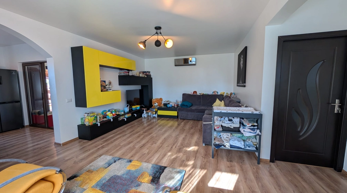 Oferta Casa, 4 camere , 105 mp, Lunca Cetatuii, de vanzare,  dupa profi imagine 15