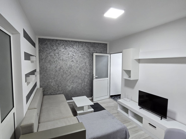 3 camere,  semidecomandat,  40 mp, de inchiriat apartament in zona Podu Ros,  (Primaverii) 162043