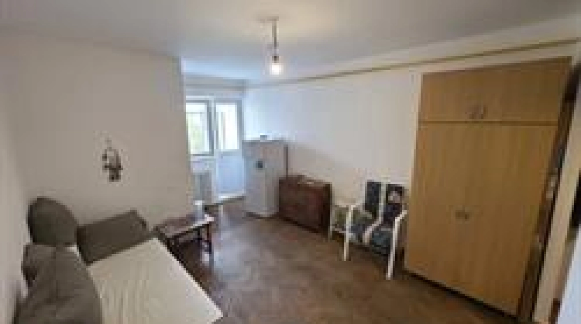 Oferta De inchiriat apartament, 1 camera, decomandat, 44 mp, Galata,  Spitalul clinic de reuperare imagine 1