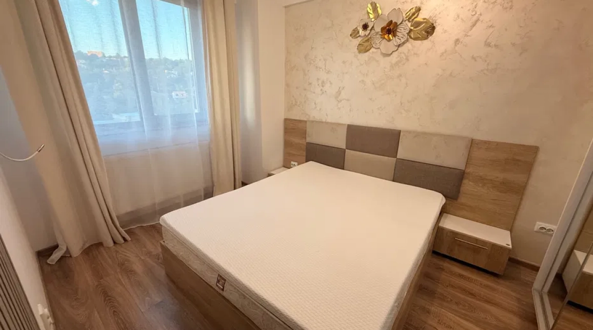 Oferta Apartament, 2 camere semidecomandat, 45 mp, Pacurari, de inchiriat,  Petru Poni imagine 2