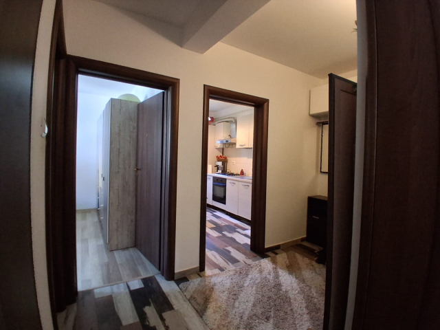 2 camere,  decomandat,  54 mp, de vanzare apartament in zona Podul de Fier,  (Little Texas) 161688