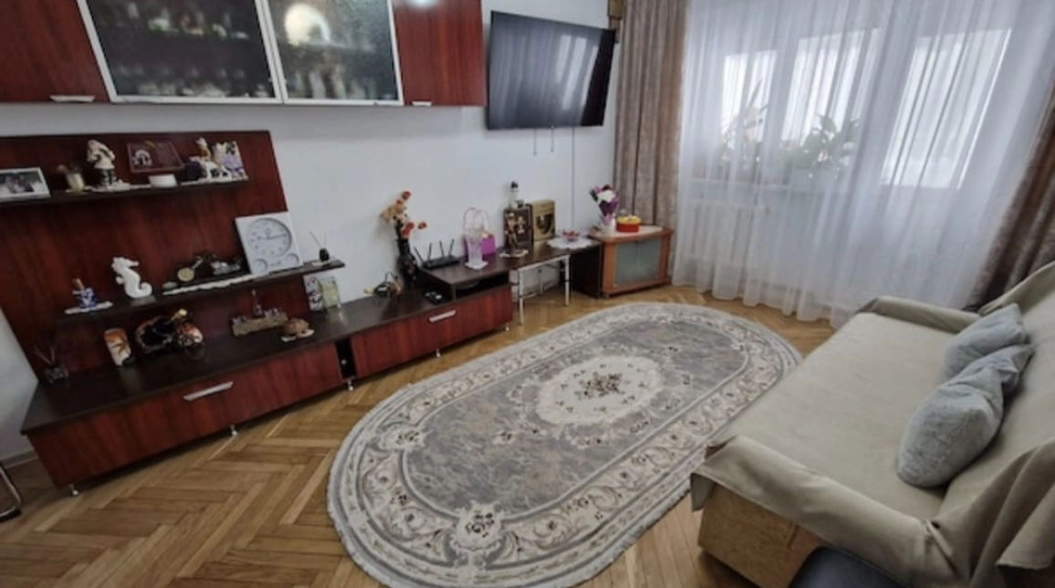 Oferta 2 camere, decomandat, 54 mp, de vanzare apartament in zona Mircea cel Batran imagine 1