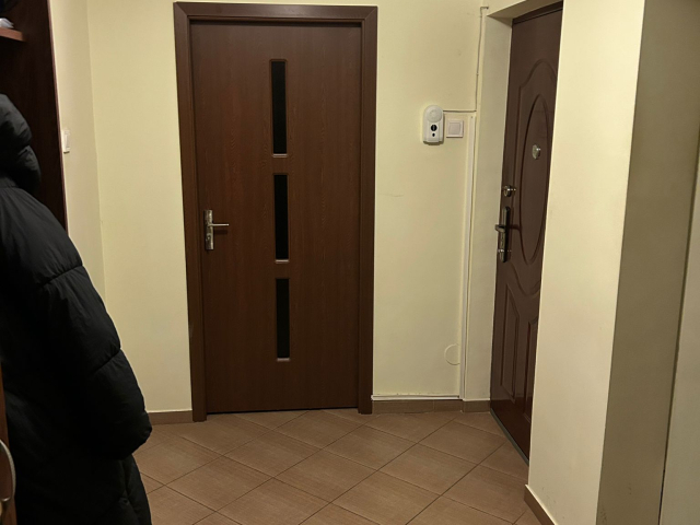 De vanzare apartament, 3 camere,  decomandat,  70 mp, Gara,  (SCOALA BARSANESCU) 162557