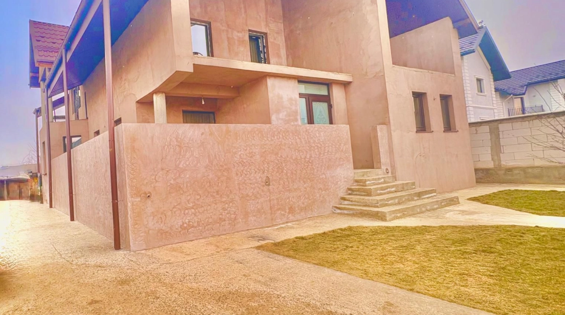 Oferta Casa, 5 camere , 314 mp, Fermelor, de vanzare,   imagine 1