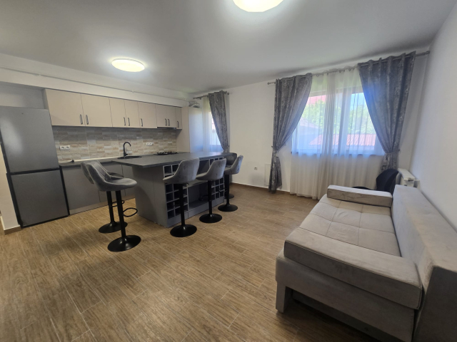 Centru apartament  72 mp, 3 camere,  decomandat, de vanzare,  (Intre Tudor Vladimirescu si Palas) 155204