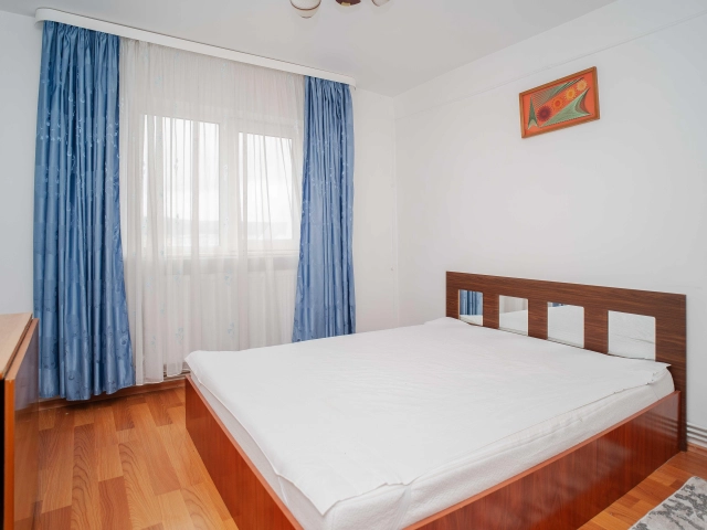 Apartament 3 camere - Canta