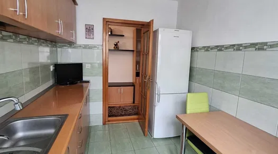 Oferta De vanzare apartament, 2 camere, decomandat, 50 mp, Central,  VIP imagine 7