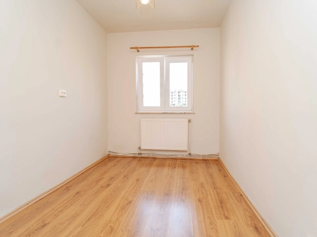 Apartament 3 camere - Pacurari