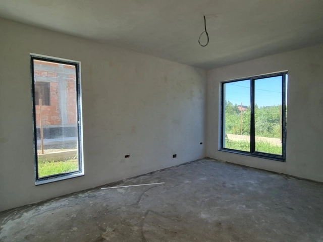 Apartament 3 camere - Visani