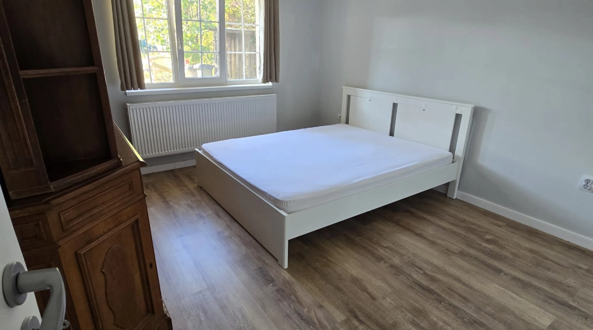 Oferta 4 camere, 106 mp, de vanzare casa in zona Lunca Cetatuii,  Hanul Visoianu imagine 5