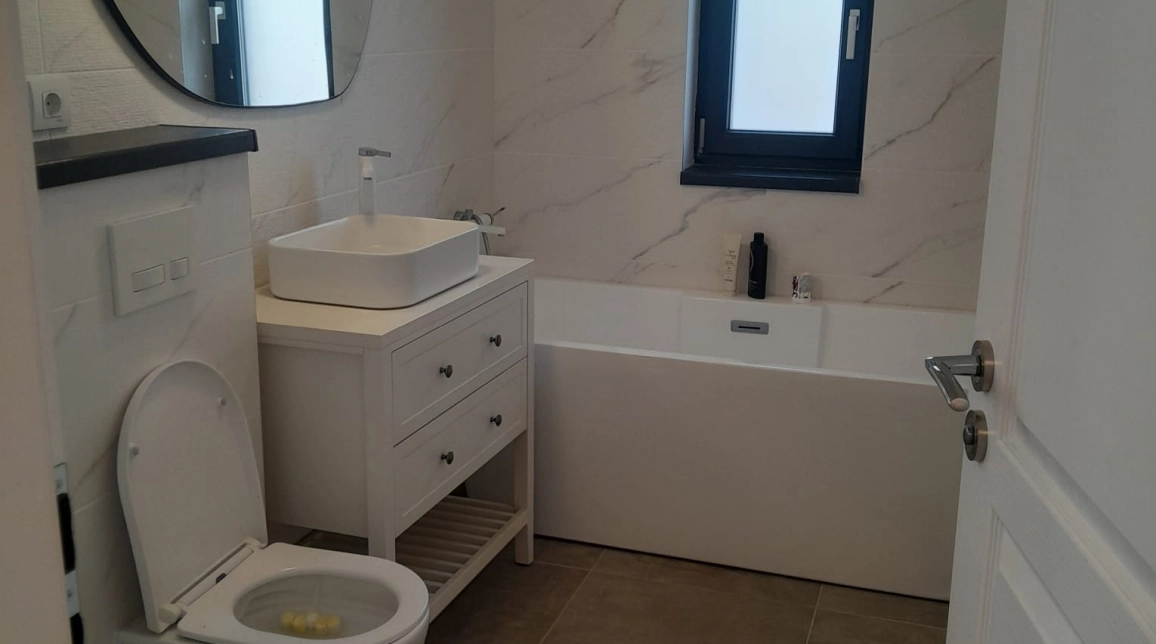 Oferta Casa, 4 camere , 120 mp, Valea Lupului, de vanzare,   imagine 7