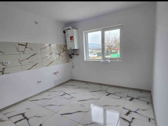 Casa de vanzare, 3 camere,  72mp, Voinesti,   161395