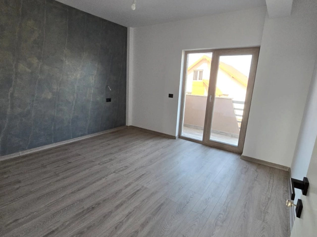 Apartament 4 camere - Valea Lupului