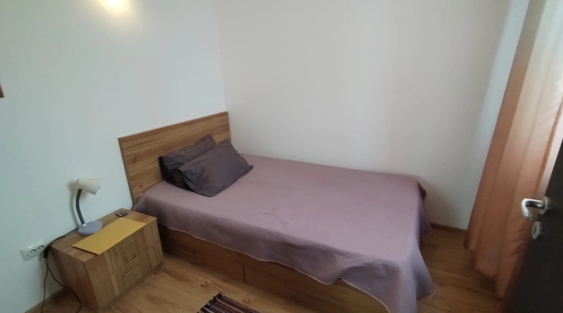 Oferta De inchiriat apartament nou, 1 camera, decomandat, 35 mp, Centru,  Tg Cucu -5 min de UMF imagine 1