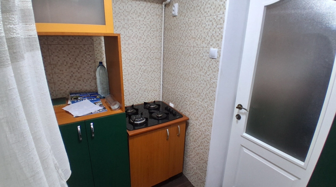 Oferta 3 camere, decomandat, 65 mp, de inchiriat apartament in zona Pacurari,  Pizza Smile imagine 2