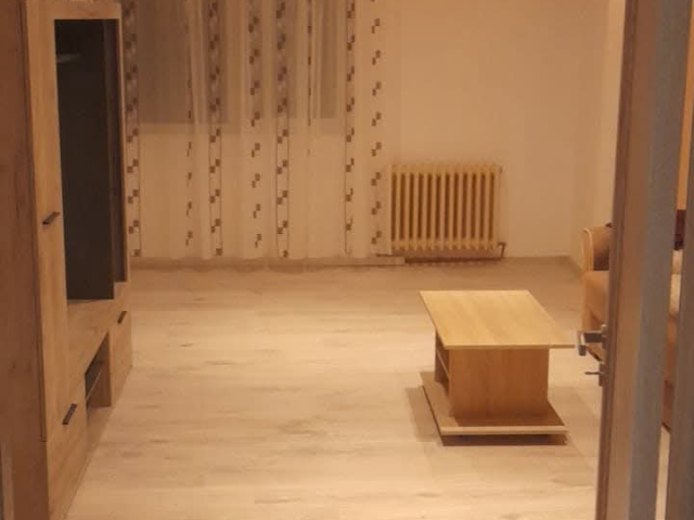 Apartament, 2 camere  decomandat,  55 mp, Centru, de inchiriat,  (Hala Centrala) 162756