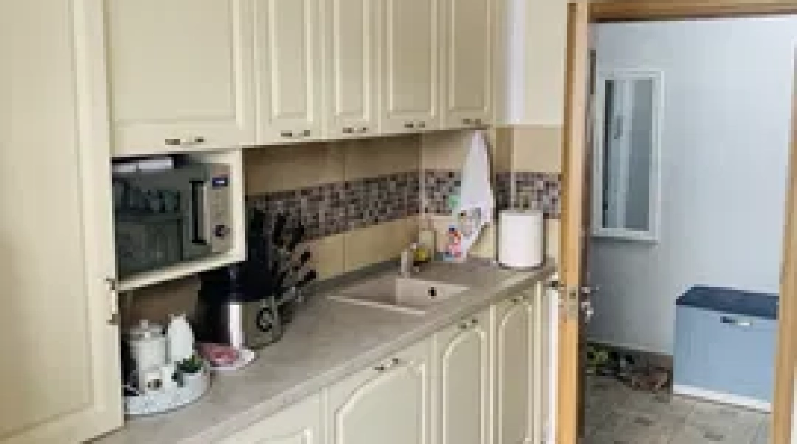 Oferta De vanzare apartament, 3 camere, semidecomandat, 65 mp, Darmanesti,  Adridan imagine 4
