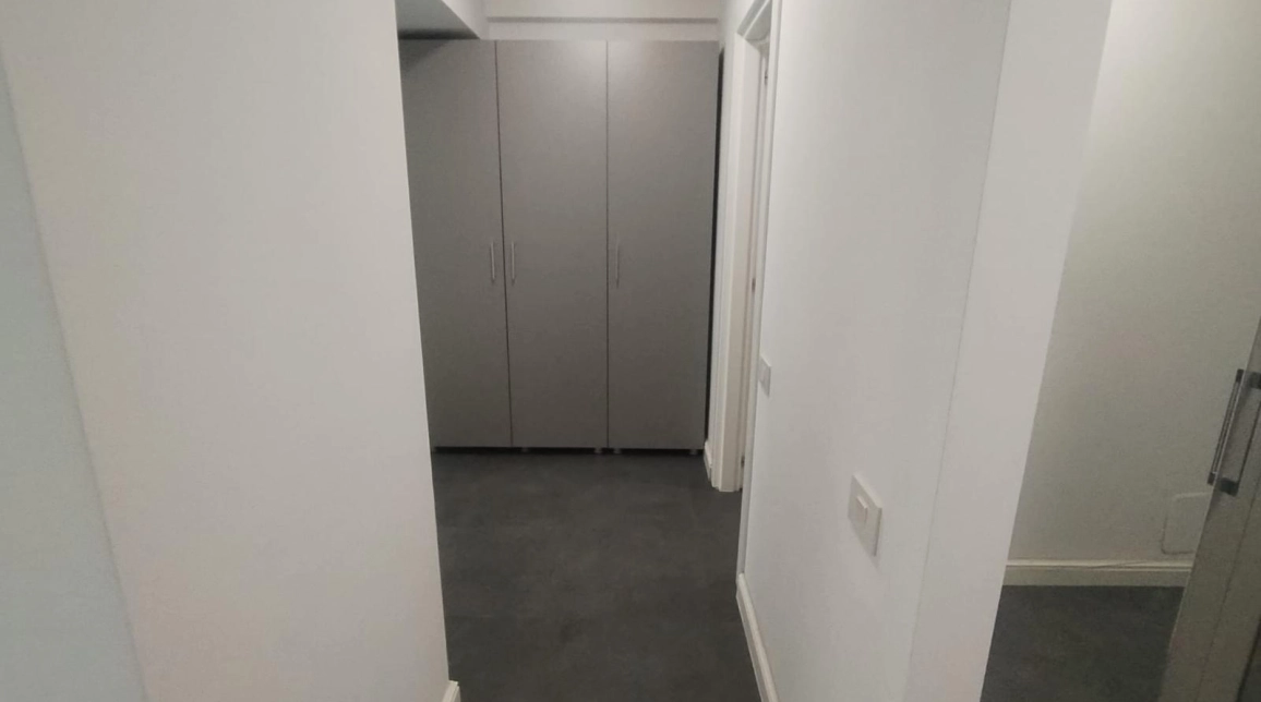 Oferta De vanzare apartament, 2 camere, 100 mp, Centru,  Vis a vis de Palas Mall imagine 8
