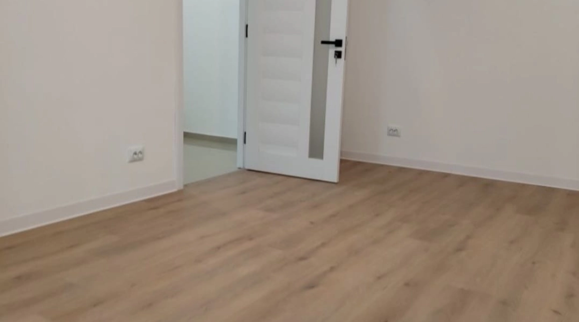 Oferta Apartament, 2 camere decomandat, 55 mp, Alexandru cel Bun, de vanzare,  Zimbru imagine 1