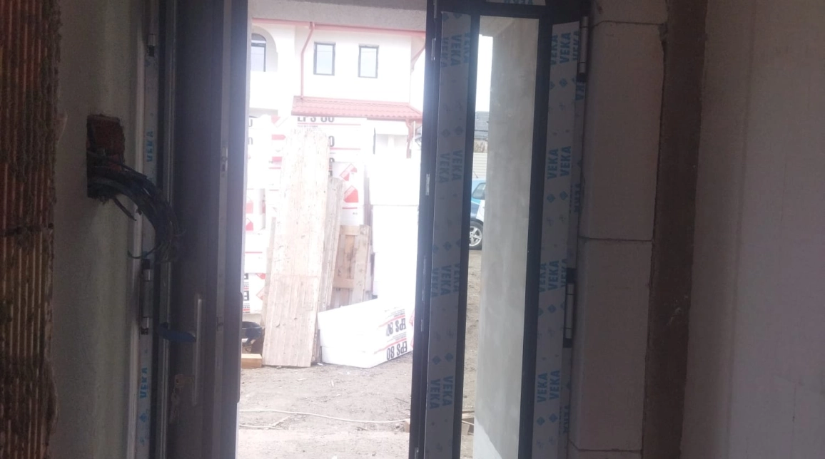 Oferta Miroslava casa 110 mp, 4 camere, de vanzare,  la 1Km de Primarie imagine 2