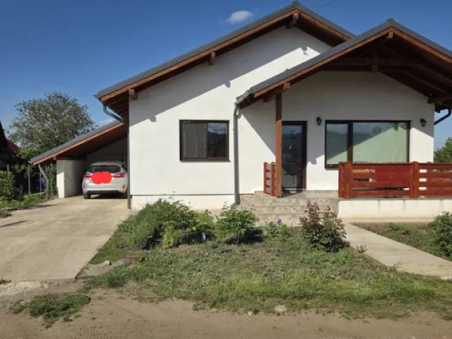 3 camere,  90mp, de vanzare casa in zona Dumbrava Rosie,   162493