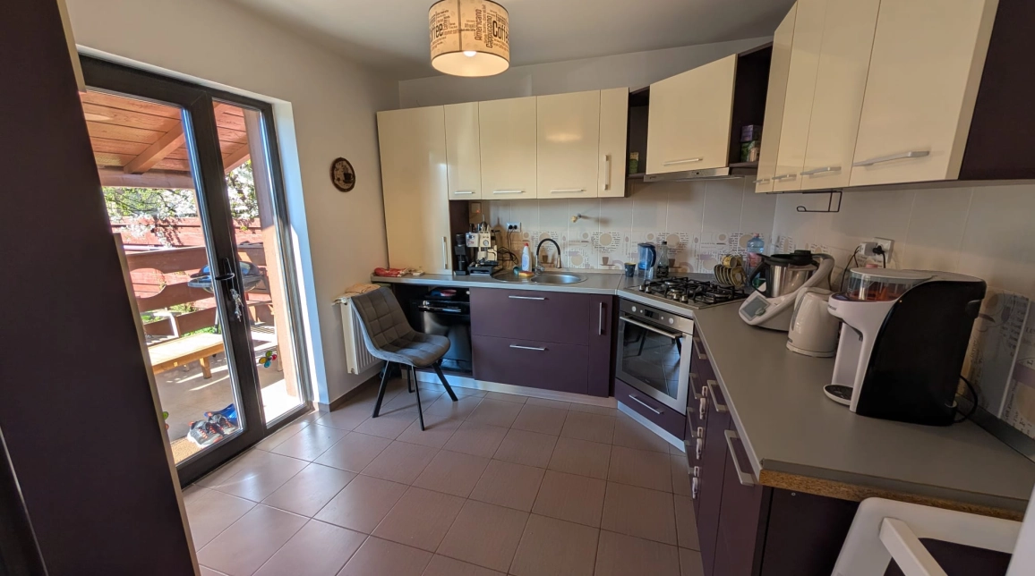 Oferta Casa, 4 camere , 105 mp, Lunca Cetatuii, de vanzare,  dupa profi imagine 17