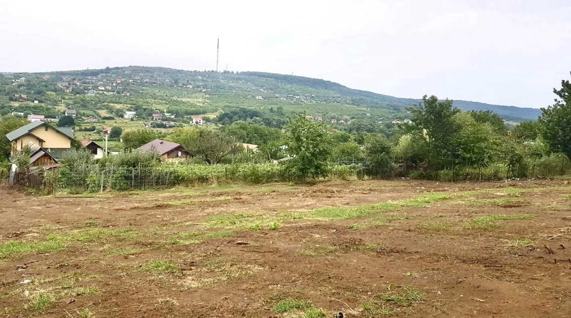 Oferta Teren de vanzare Barnova  2700 mp  imagine 1