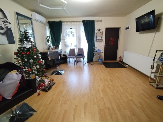 Spatiu comercial Valea Adanca Centru Omenia  80mp  161002