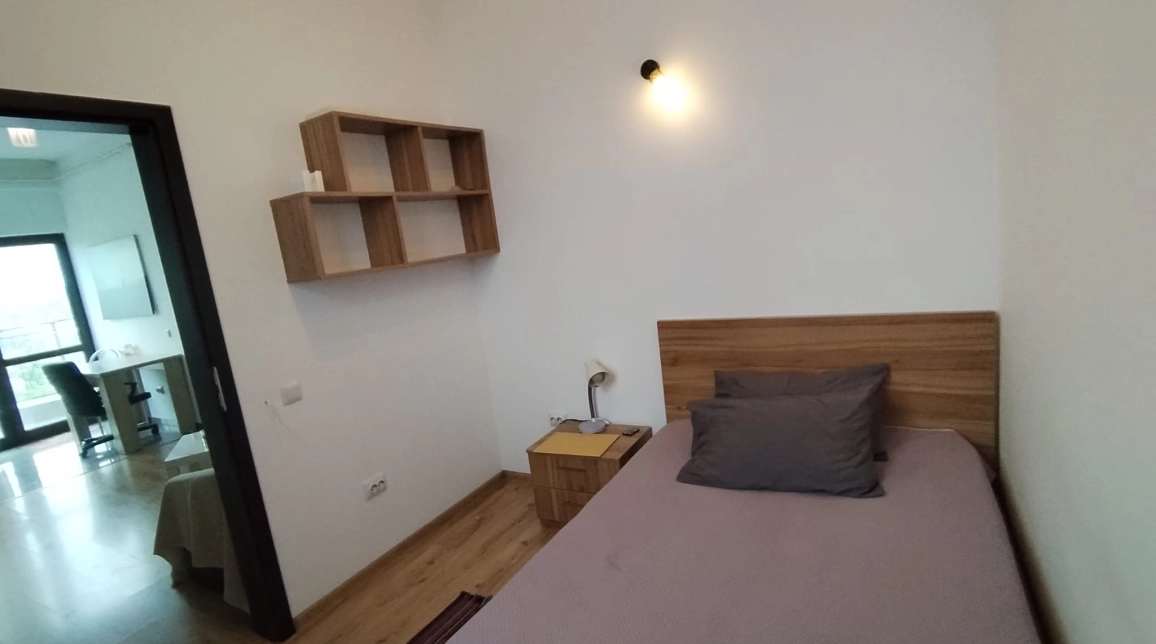 Oferta De inchiriat apartament nou, 1 camera, decomandat, 35 mp, Centru,  Tg Cucu -5 min de UMF imagine 2