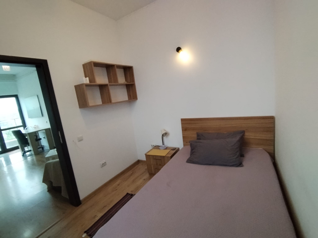 De inchiriat apartament nou, 1 camera,  decomandat,  35 mp, Centru,  (Tg Cucu -5 min de UMF ) 159332