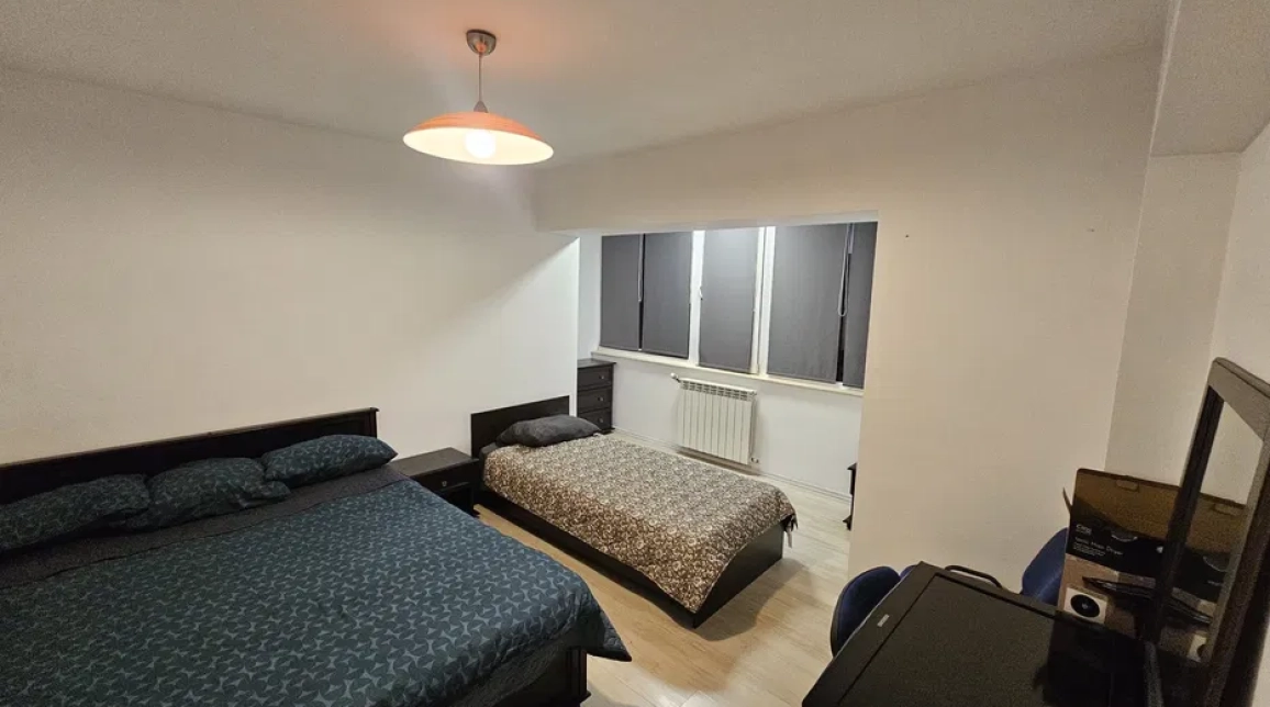 Oferta Centru apartament 75 mp, 3 camere, decomandat, de inchiriat,  UMF imagine 3
