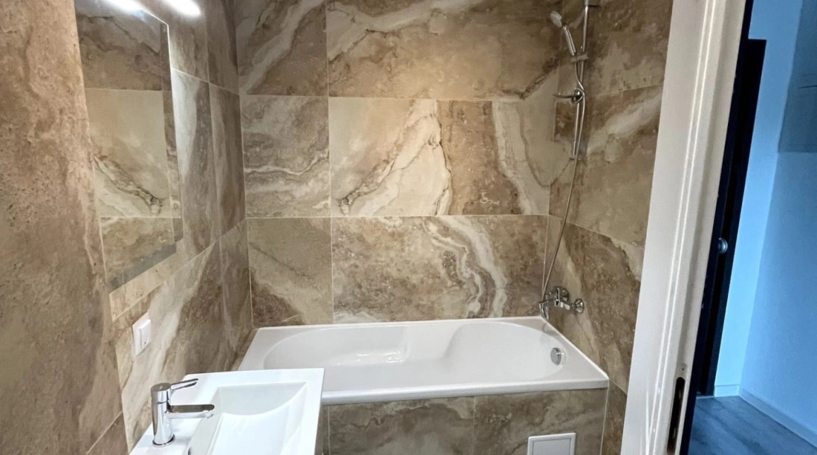 Oferta Apartament, 1 camera decomandat, 39 mp, Poitiers, de inchiriat,  Aumovio imagine 7