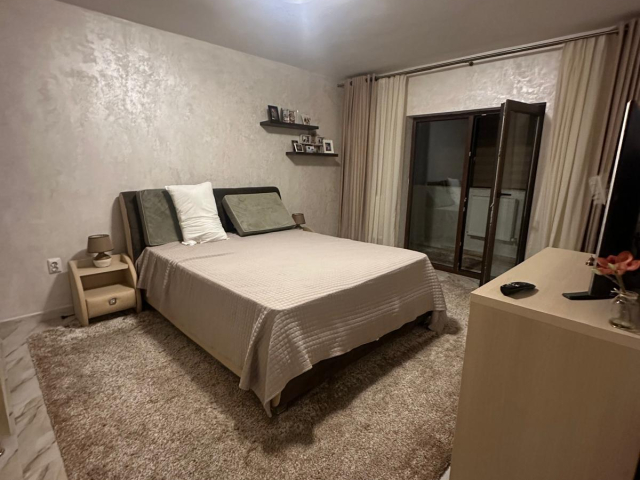 1 camera,  decomandat,  42 mp, de inchiriat apartament in zona Popas Pacurari,  (La 500 m de Penny Market) 162603