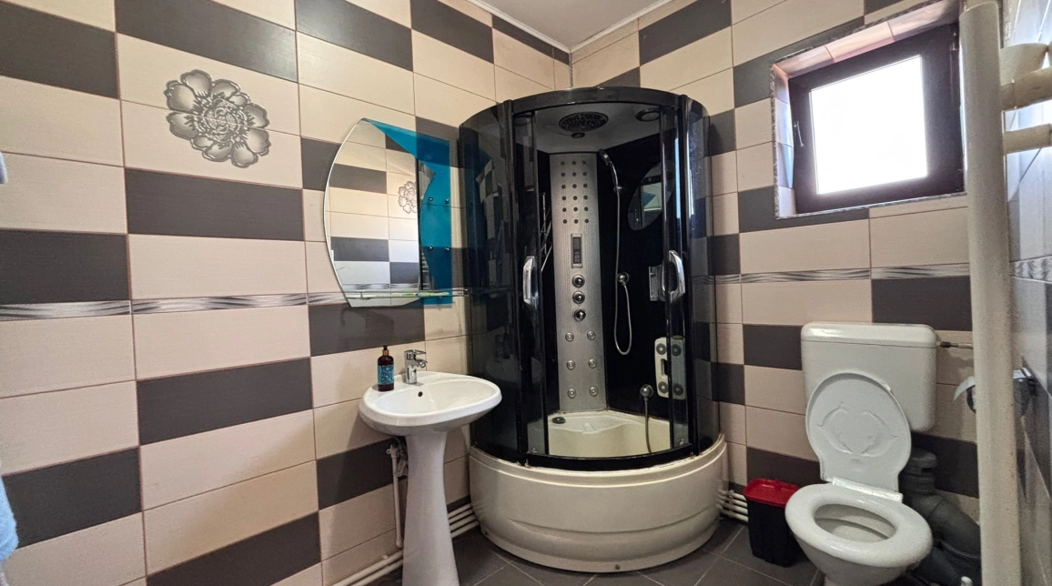 Oferta 6 camere, 138 mp, de inchiriat casa in zona CUG,  Strada Bazei - la 600m de La doi Pasi Bazei imagine 19