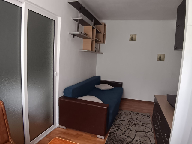 2 camere,  nedecomandat,  28 mp, de vanzare apartament in zona Tatarasi,  (Ciurchi ) 162593