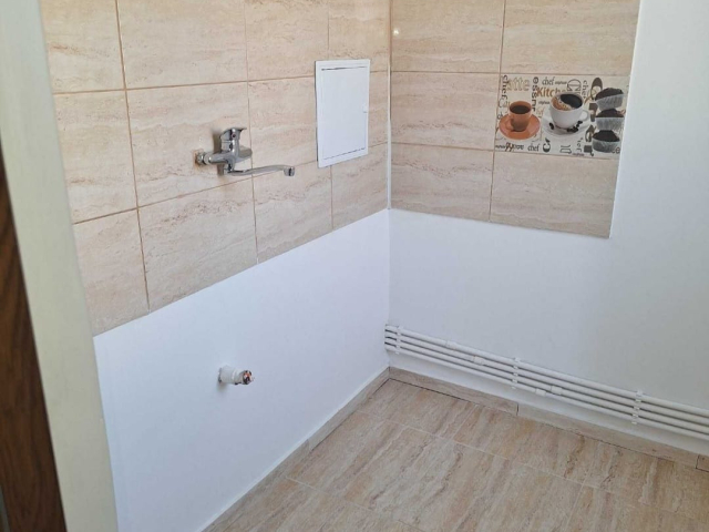 3 camere,  nedecomandat,  46 mp, de vanzare apartament in zona Alexandru cel Bun,  (Liceul Miron Costin) 162843