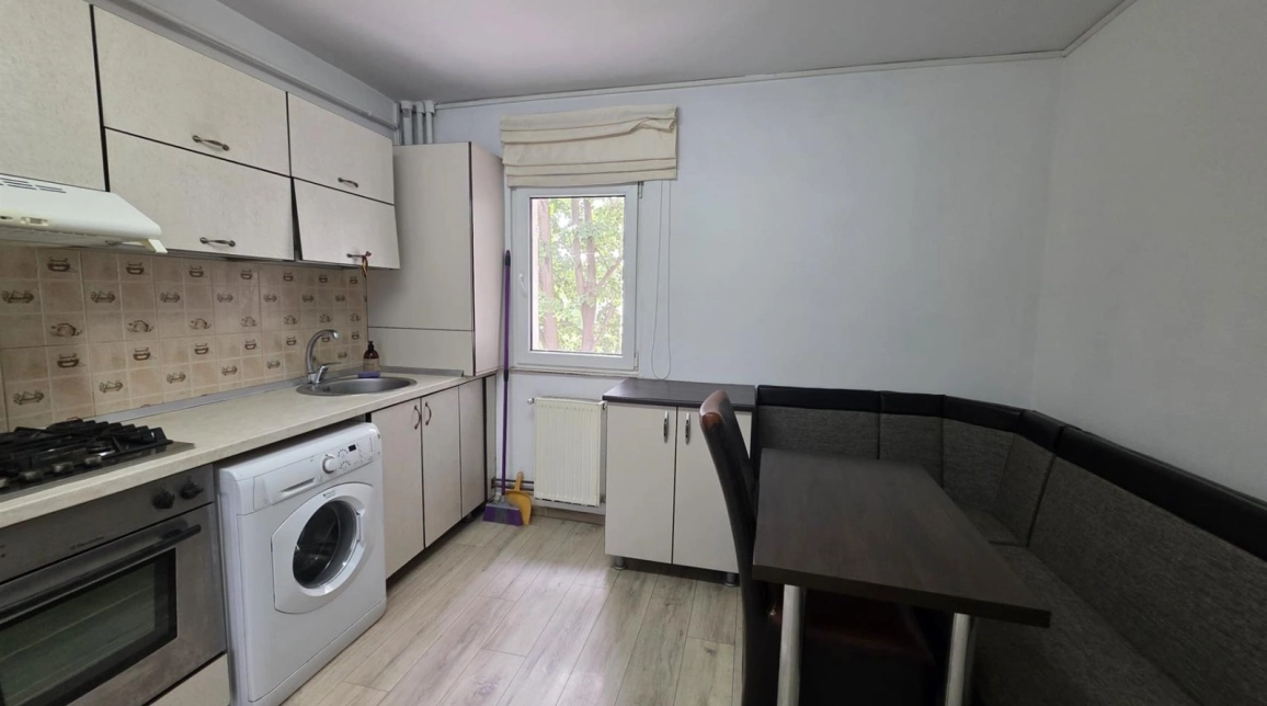 Oferta De vanzare apartament, 2 camere, decomandat, 60 mp, Nicolina,  Spitalul Providenta imagine 2