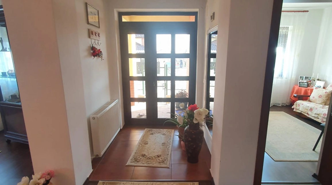 Oferta De vanzare casa, 5 camere, 210 mp, Popas Pacurari,   imagine 2