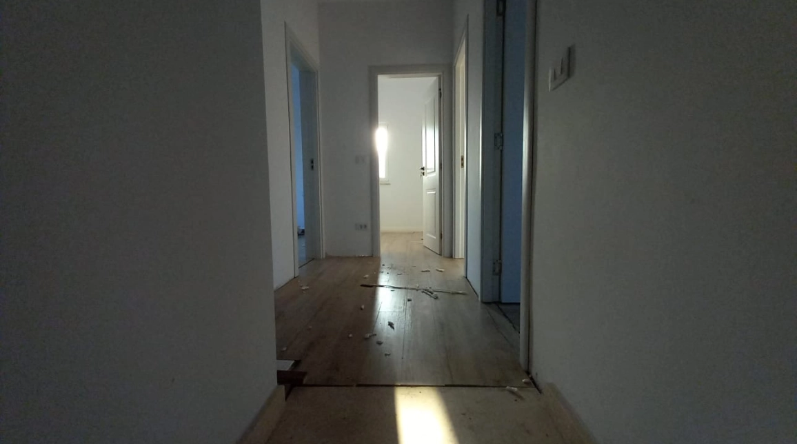 Oferta Casa, 4 camere , 105 mp, Valea Lupului, de vanzare,  Antena Orange imagine 5