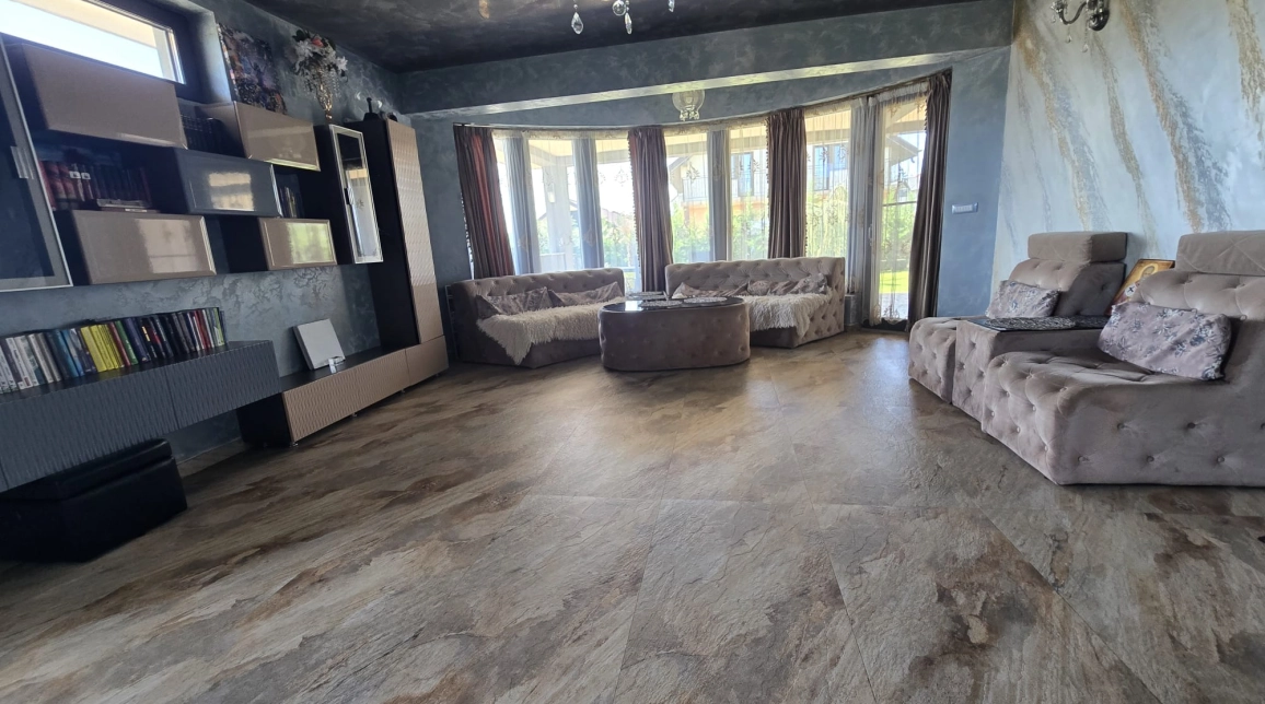 Oferta Casa de vanzare, 5 camere, 140 mp, Bucium,  Ami Pizza imagine 3