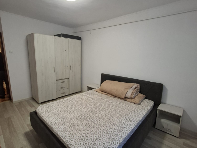 1 camera,  decomandat,  30 mp, de inchiriat apartament in zona Metalurgie,  (Profi) 162383