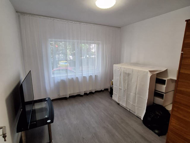 3 camere,  decomandat,  72 mp, de vanzare apartament in zona Mircea cel Batran,  (BRD) 159338