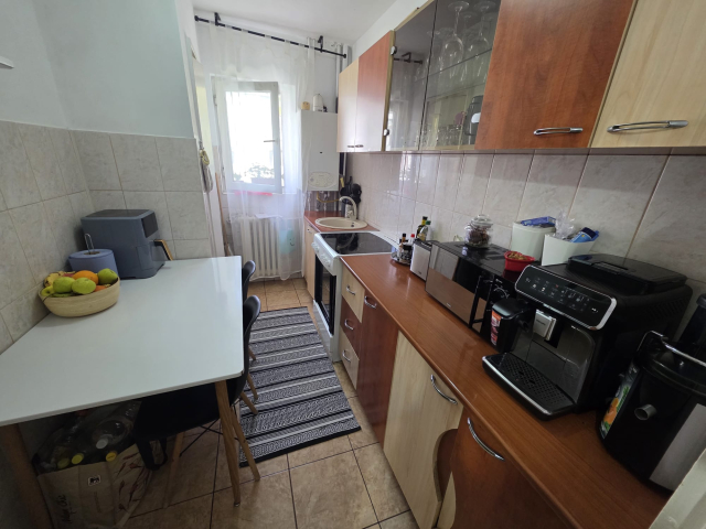 De vanzare apartament, 2 camere,  semidecomandat,  42 mp, Alexandru cel Bun,  (Piata Alexandru) 162252