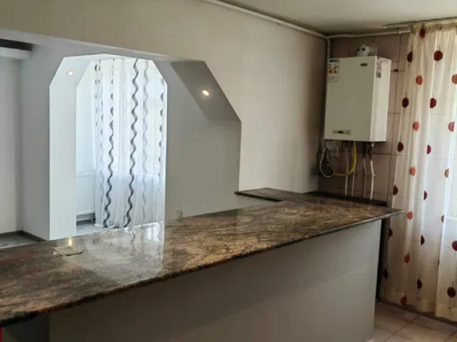 De vanzare apartament, 2 camere,  decomandat,  56 mp, Central,  (Gara) 162907
