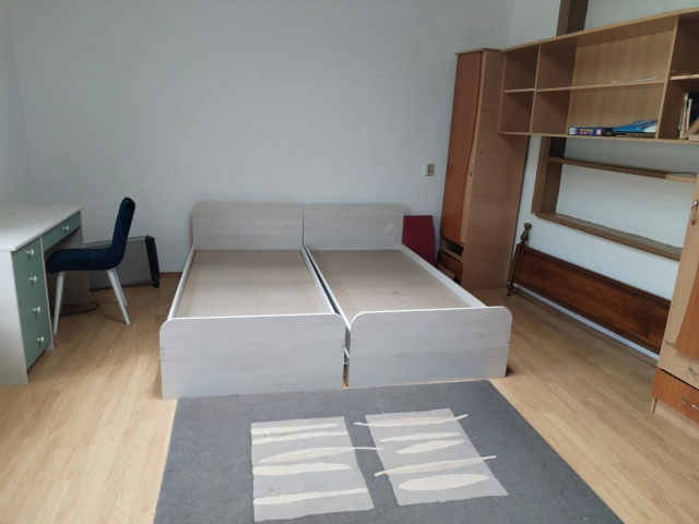 Apartament 3 camere - Central