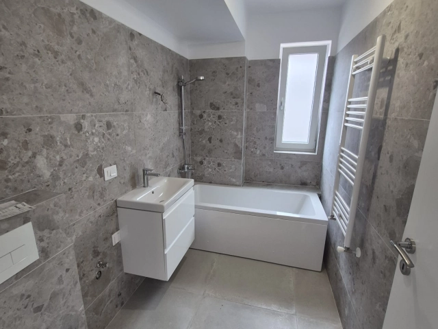 Apartament 3 camere - Galata