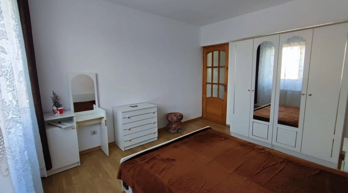 Oferta Casa, 5 camere , 180 mp, Miroslava, de vanzare,  Primaria Miroslava imagine 21
