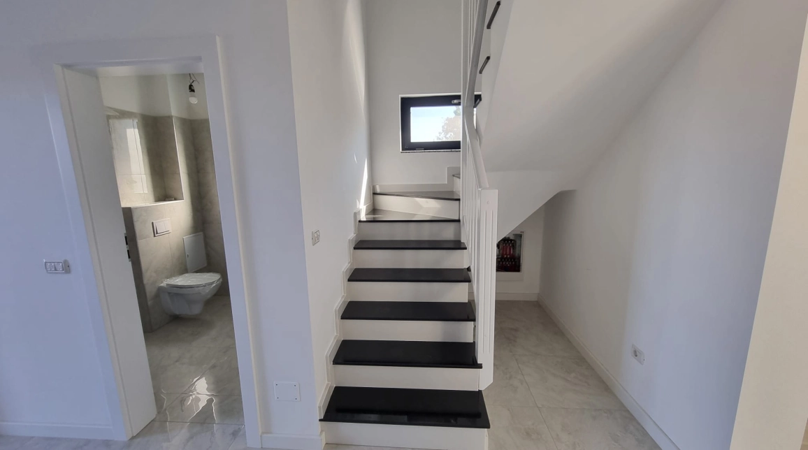 Oferta Bucium casa 120 mp, 4 camere, de vanzare,  Primaria Barnova imagine 13